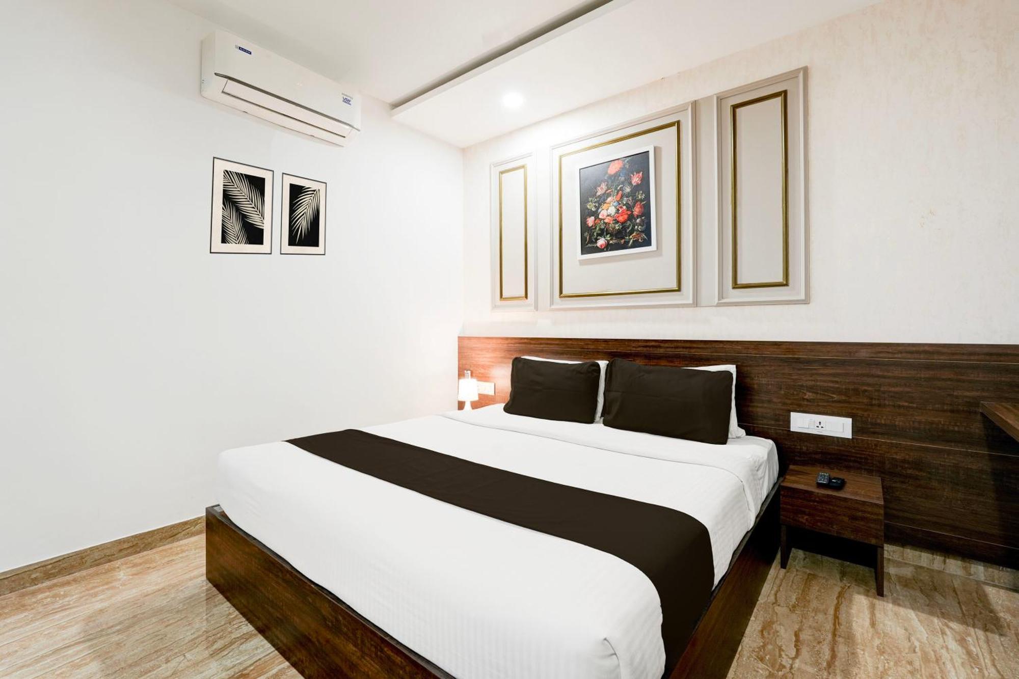 Super Townhouse Oak Aecs Formerly Bangalore Times Ngoại thất bức ảnh